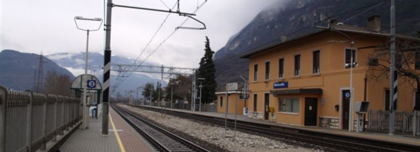 Stazione di Serravalle