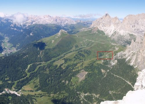 Strada nelle Dolomiti